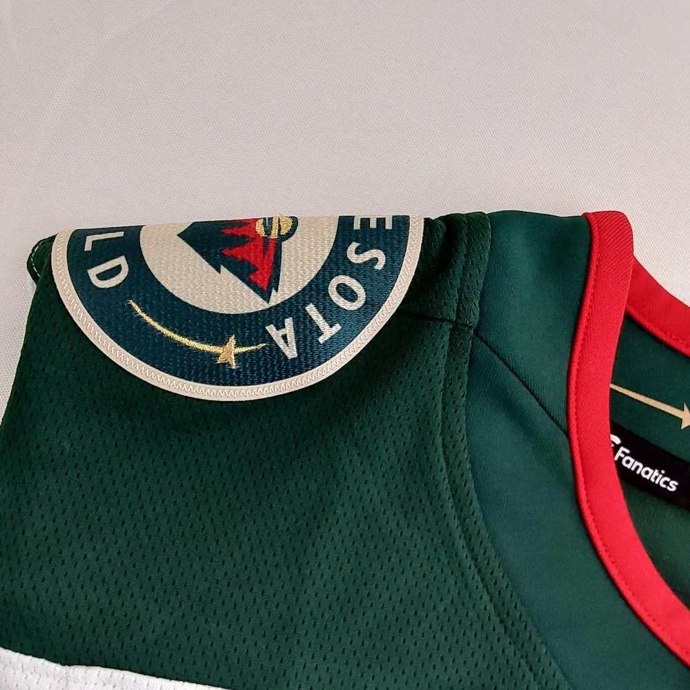 Fantastic SUTER Minnesota 20 Ryan  Jersey, - Picture 7 of 14